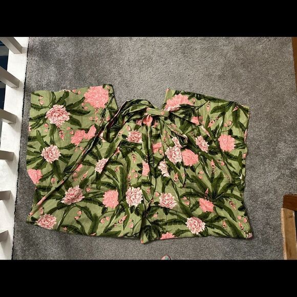 Agua Bendita Peony Floral Pants Size 1X NWT Green Pink - Picture 4 of 9